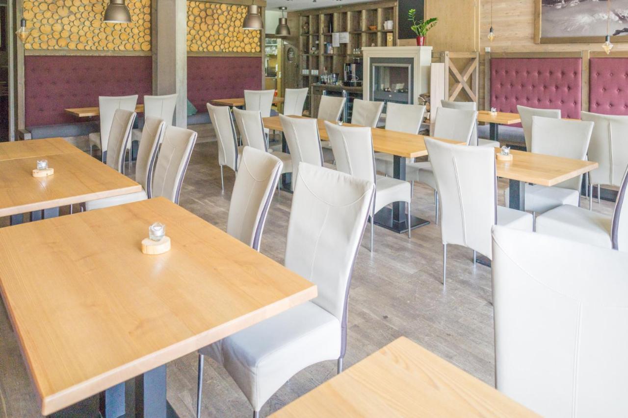 Praga Apartments & Restaurant Zell Am See-Kaprun Piesendorf Εξωτερικό φωτογραφία