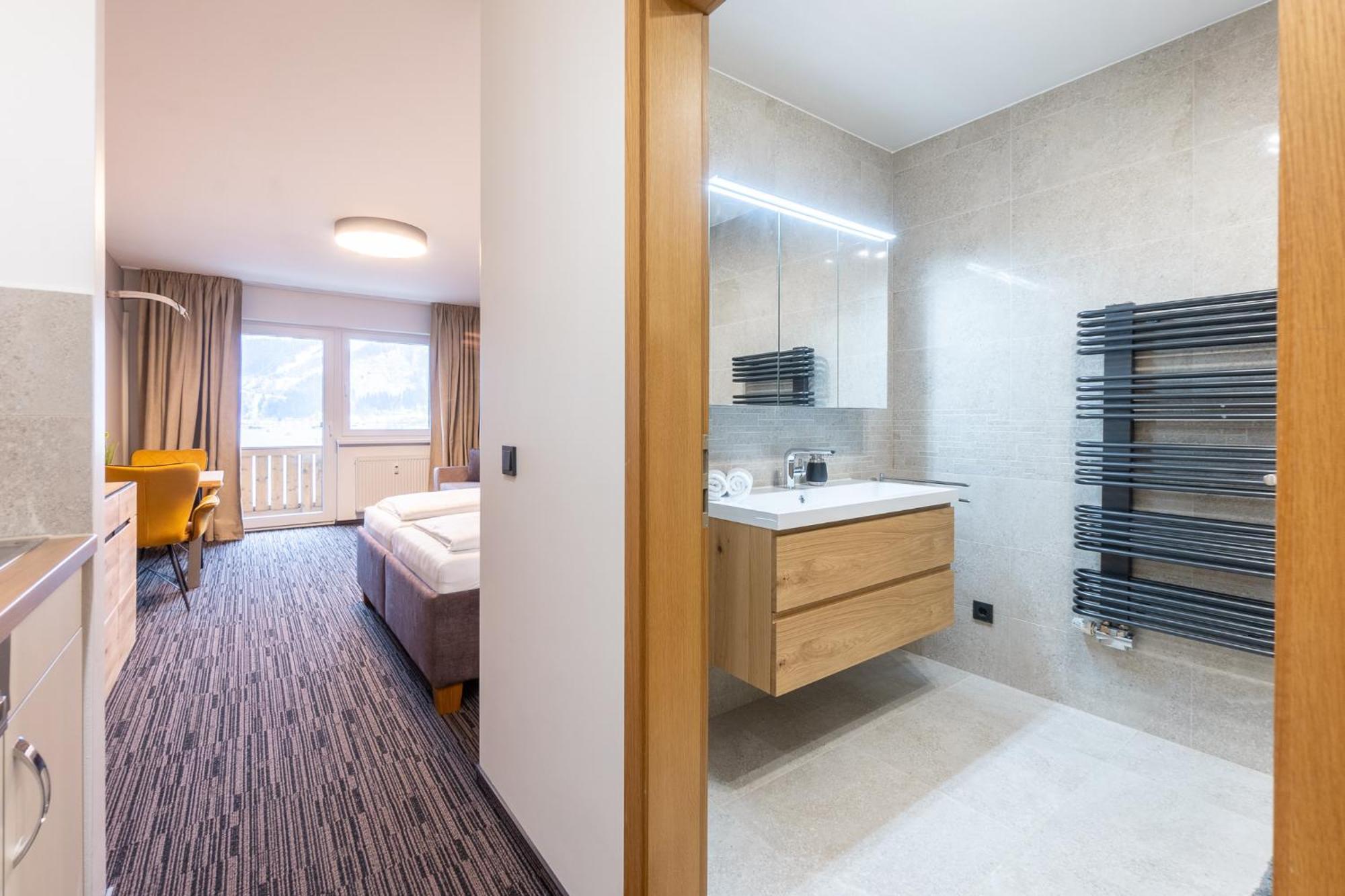 Praga Apartments & Restaurant Zell Am See-Kaprun Piesendorf Εξωτερικό φωτογραφία