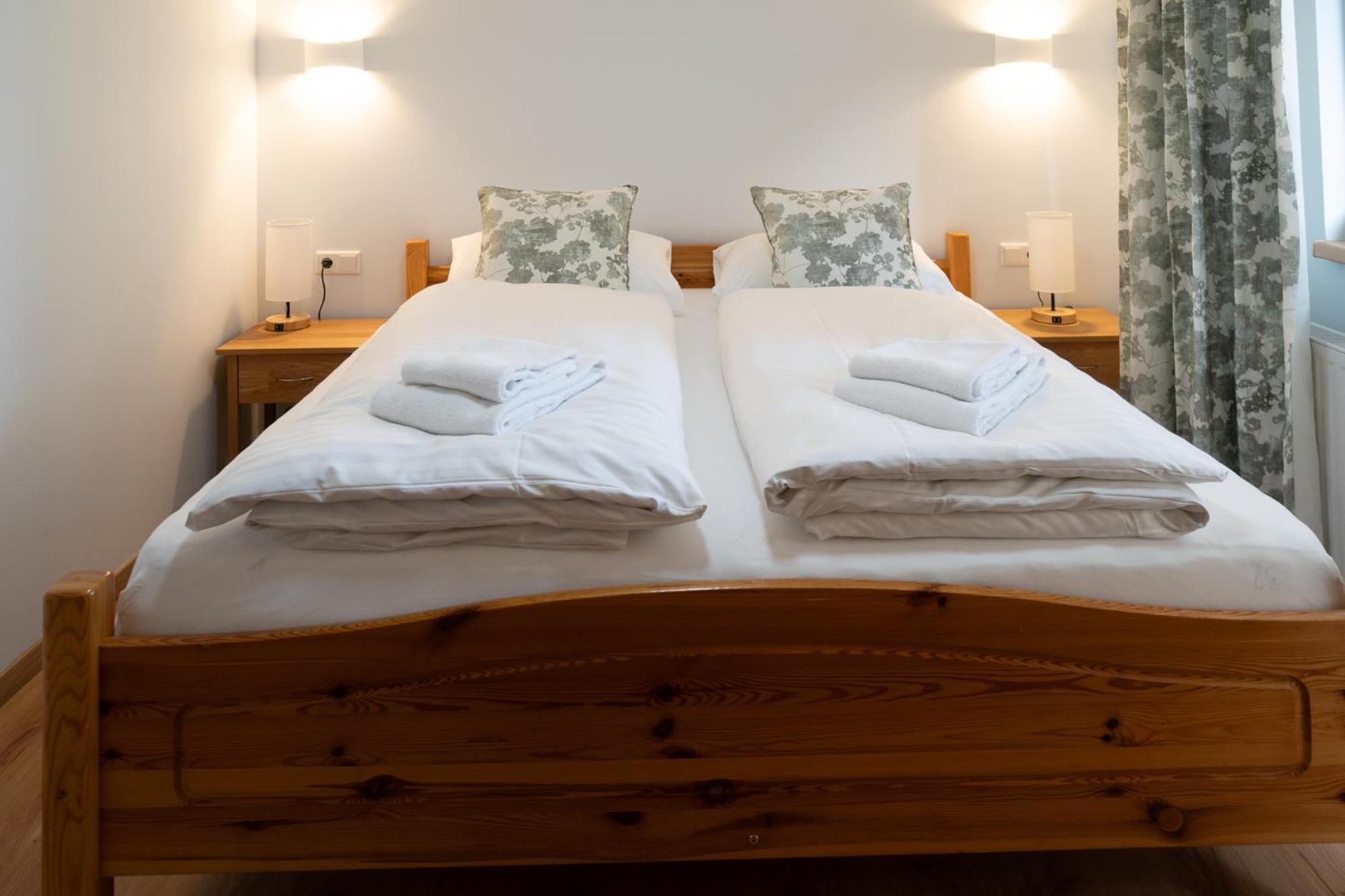 Praga Apartments & Restaurant Zell Am See-Kaprun Piesendorf Εξωτερικό φωτογραφία